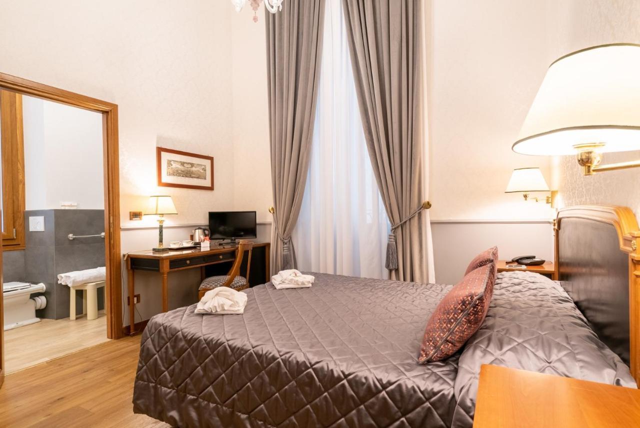Strozzi Palace Hotel Florens Exteriör bild