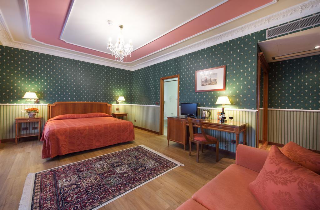 Strozzi Palace Hotel Florens Exteriör bild